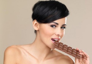 девушка и сладкое фото 2